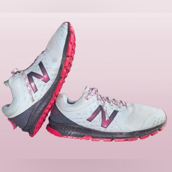 New Balance Fuel Core Nitrel v1 trail running shoe Wmns Sz 9.5 - Picture 2 of 8